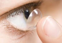 Wearing-Contact-Lenses