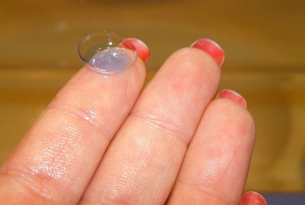 bifocal contact lenses